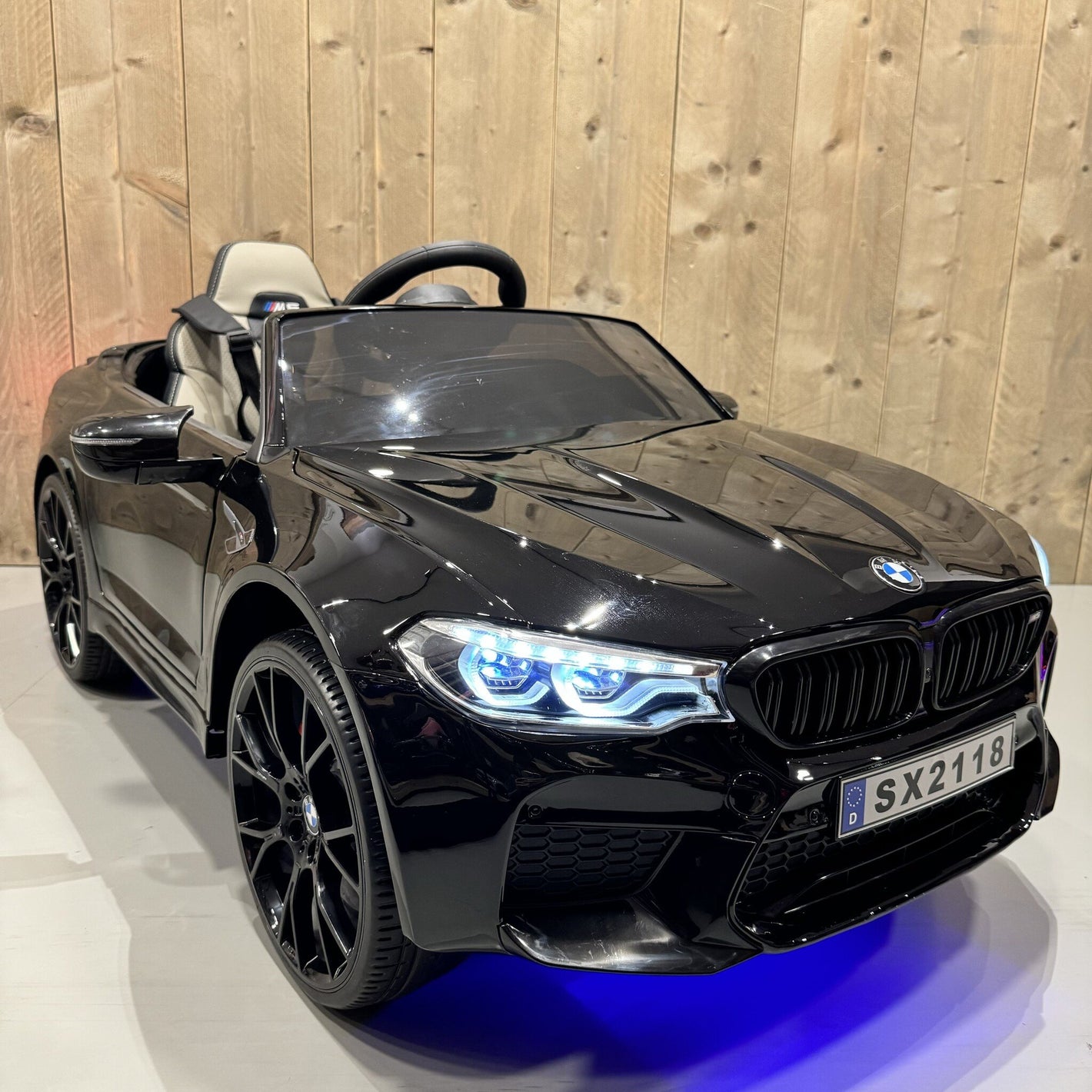 BMW M5 24V | Elektrische Kinderauto - Zwart